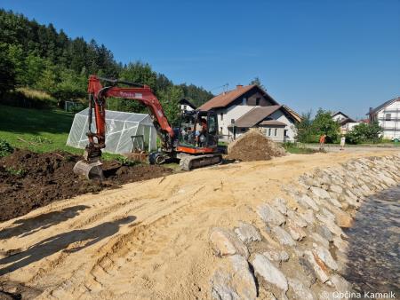 Sanacija vodotoka Šumščica v Lazah (1)